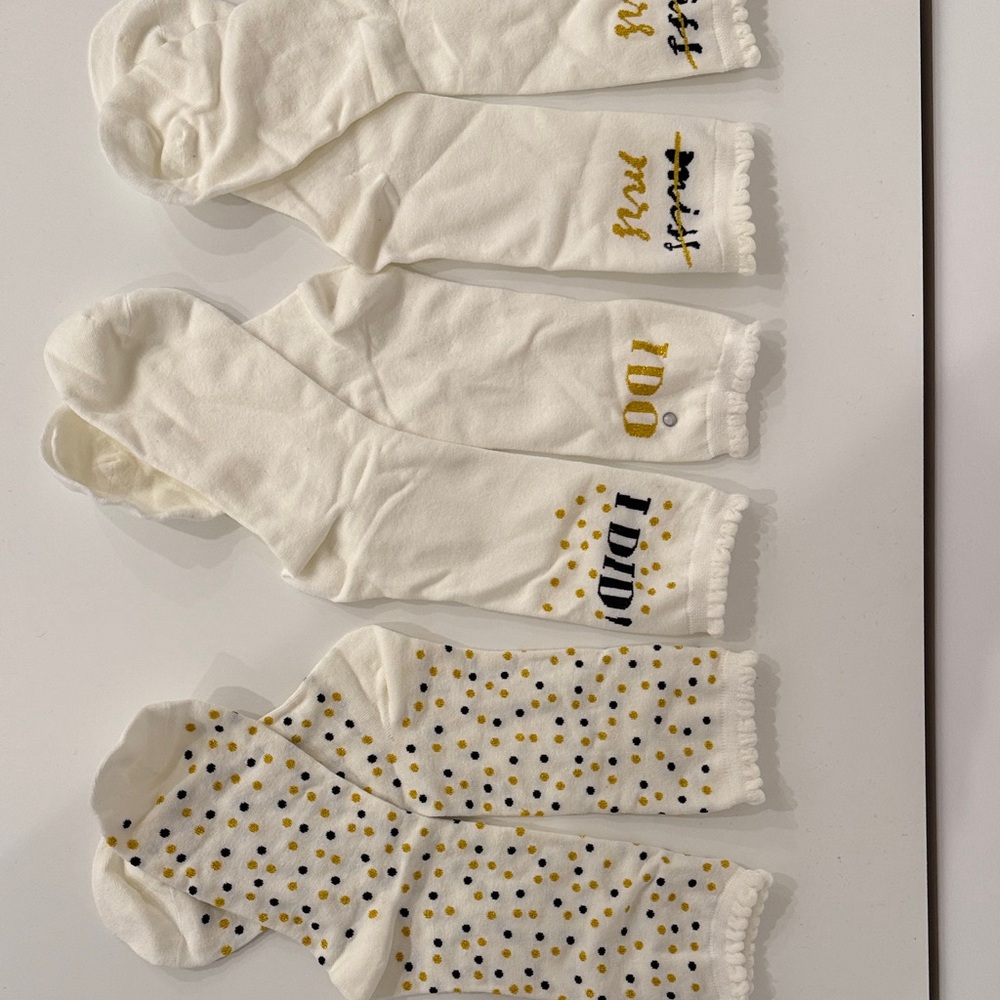 Kate spade White and Gold Bridal Socks Set